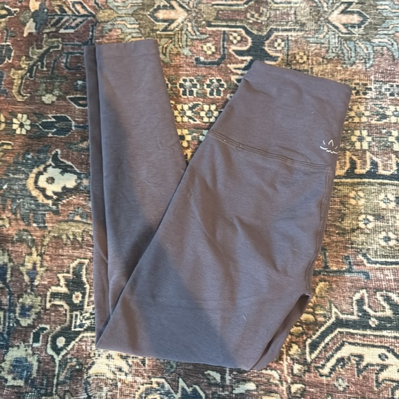 Beyond Yoga Spacedye Caught In The Midi High-Waisted Legging Size Small - Picture 3 of 5